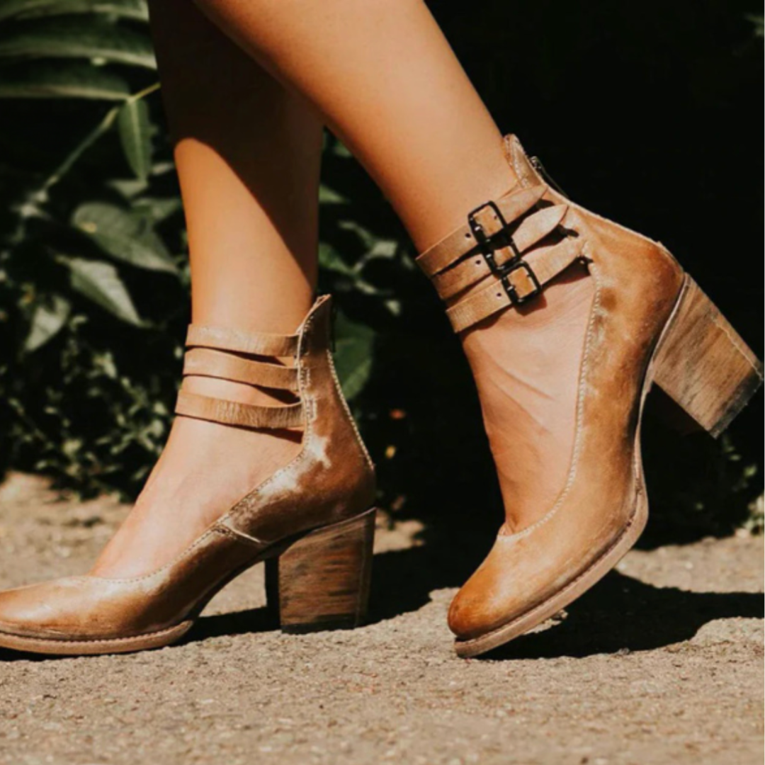 Norah™ | Vintage Pumps