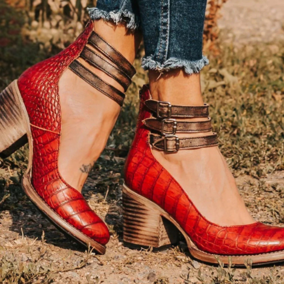 Norah™ | Vintage Pumps