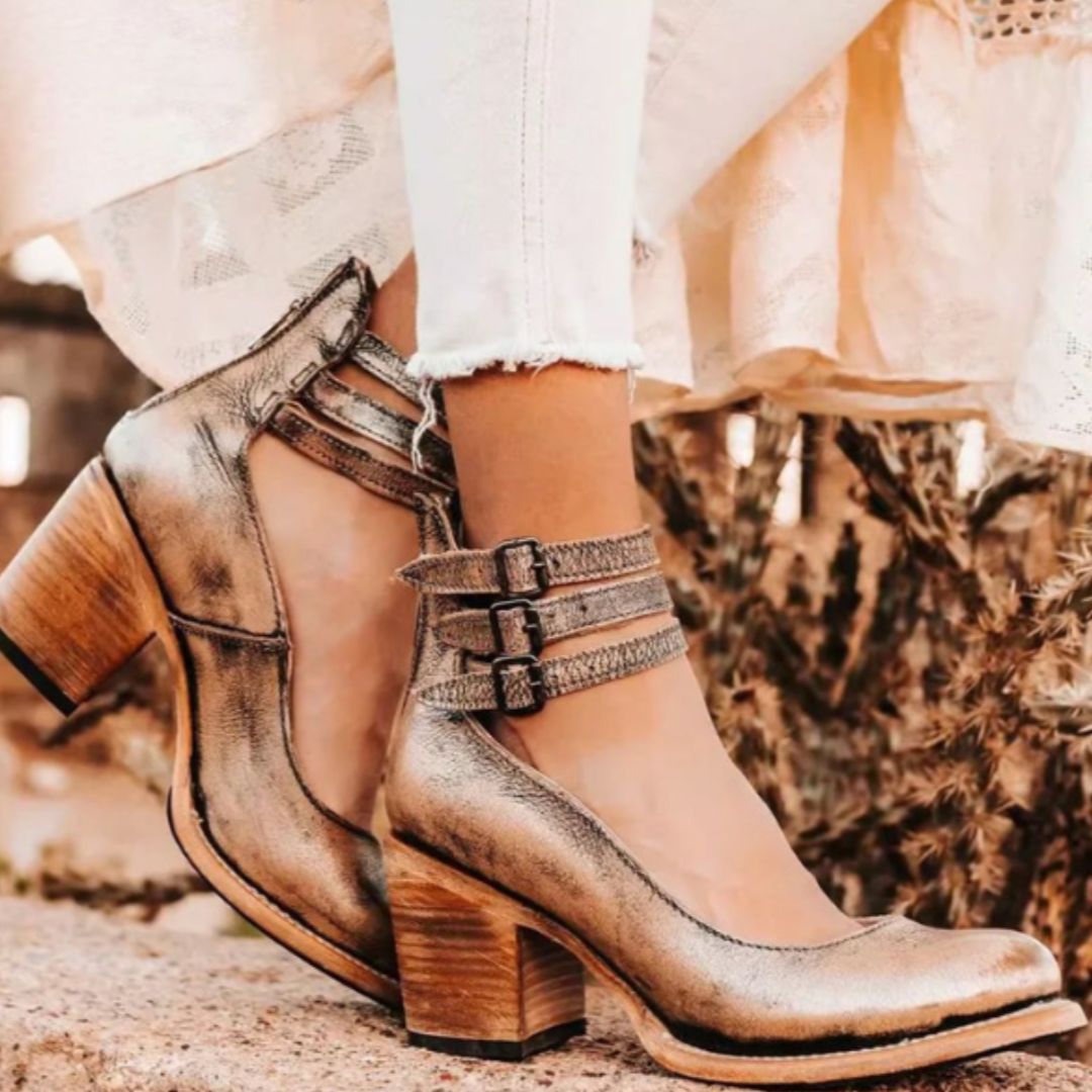 Norah™ | Vintage Pumps